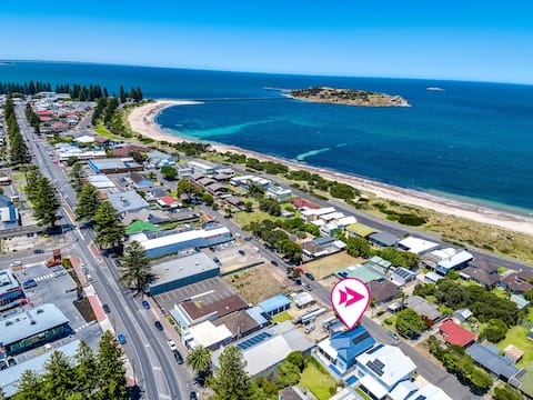 35 Newland St Victor Harbor - Coastal Gem at Victo