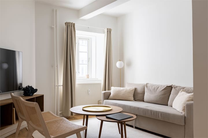 Exclusive Family-Friendly Retreat in CPH City