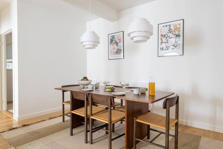 Exclusive Family-Friendly Retreat in CPH City gallery image 3