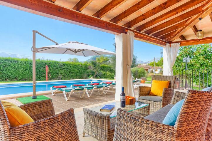 Villa Murtaretas by Villa Plus gallery image 3