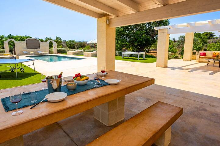 Villa Flavia by Villa Plus gallery image 5