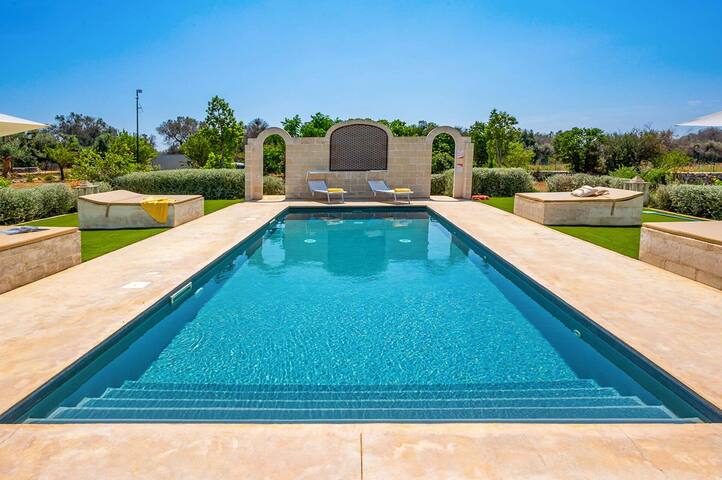 Villa Flavia by Villa Plus