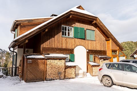 Quiet apartment on 2 floors on the ski slope