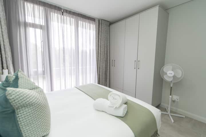 Hoofdslaapkamer met grote BIC