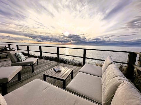 Beachfront~Seaside Sea-duction-Dog Friendly
