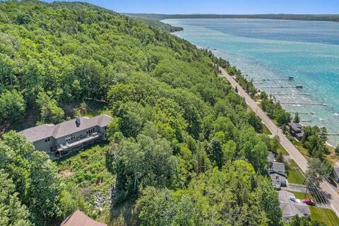 Booking Summer|Ski Crystal Mtn| Reunions/Retreats