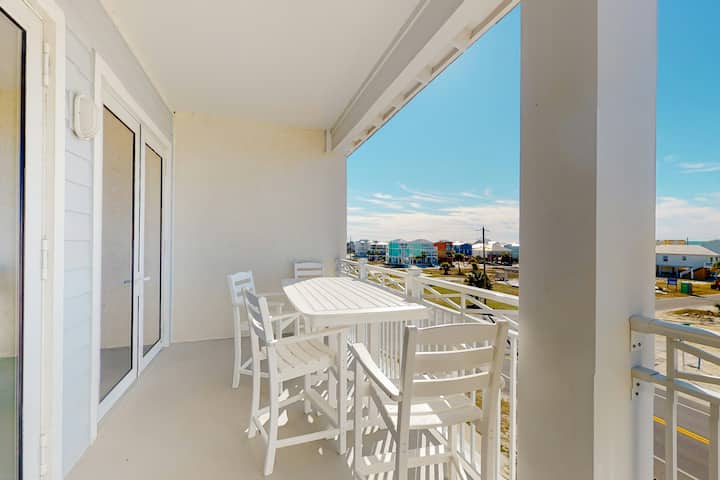 Dazzling 3br Oceanview 3rd-floor | Balcony - Mexico Beach, FL