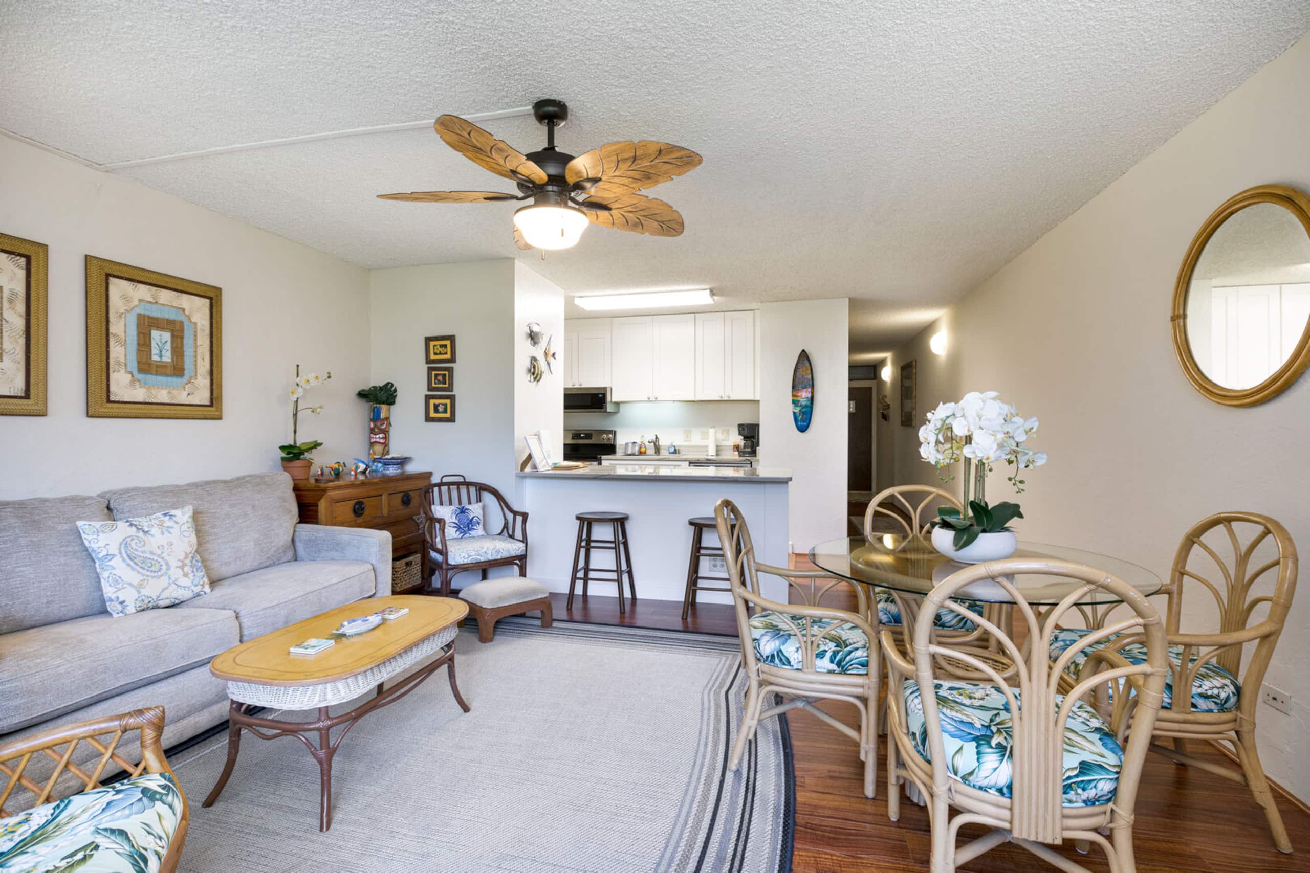 Condo in Kailua-Kona · ★4.78 · 1 bedroom · 2 beds · 1 private bath - Image 4