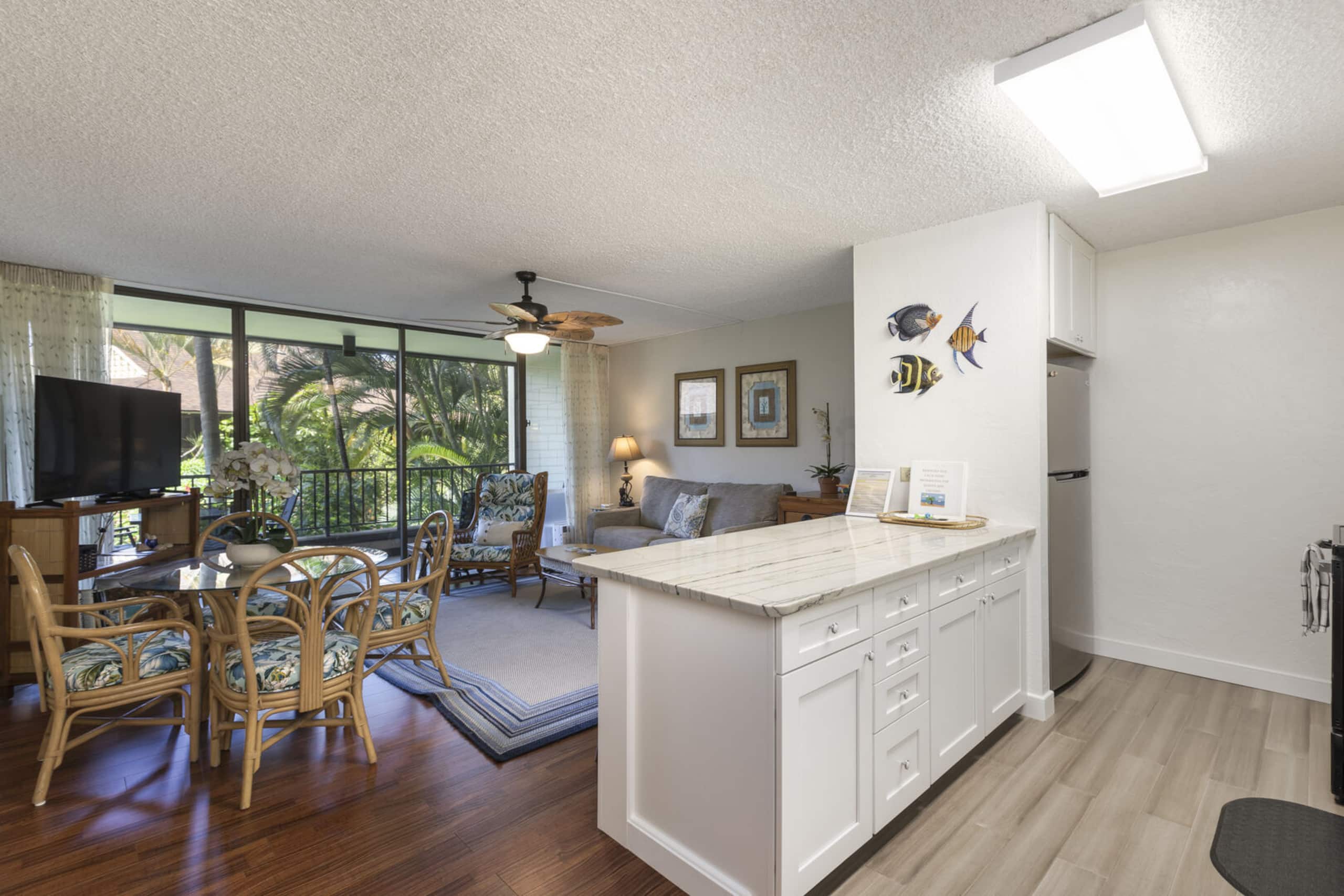 Condo in Kailua-Kona · ★4.78 · 1 bedroom · 2 beds · 1 private bath - Image 6