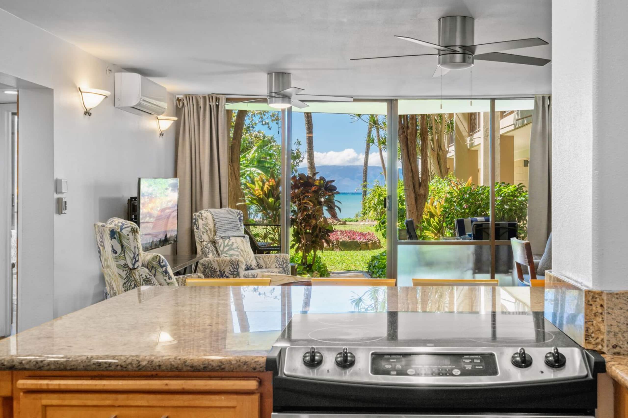 Condo in Lahaina · ★4.66 · 2 bedrooms · 4 beds · 2 baths - Image 36