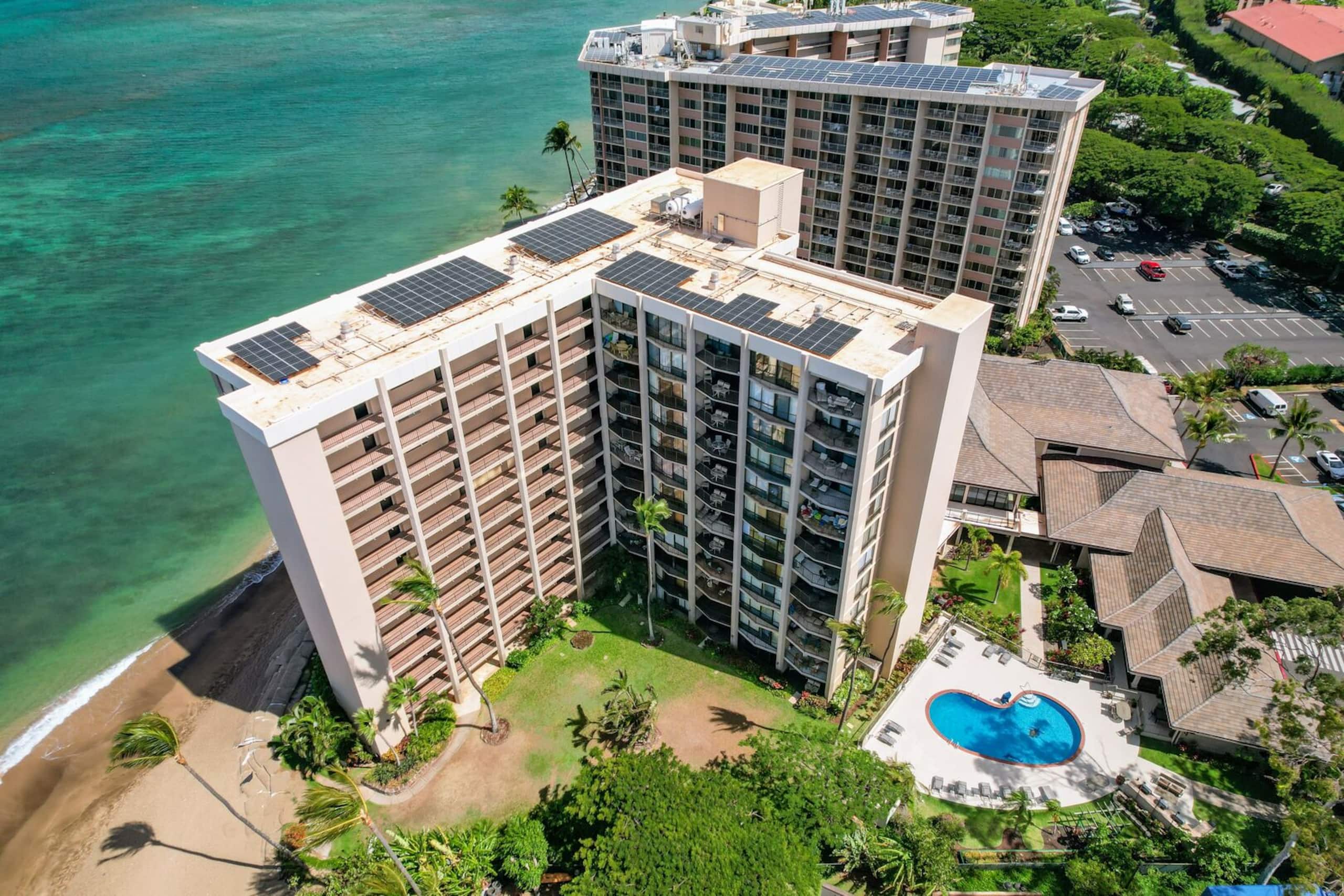 Condo in Lahaina · ★4.66 · 2 bedrooms · 4 beds · 2 baths - Image 43