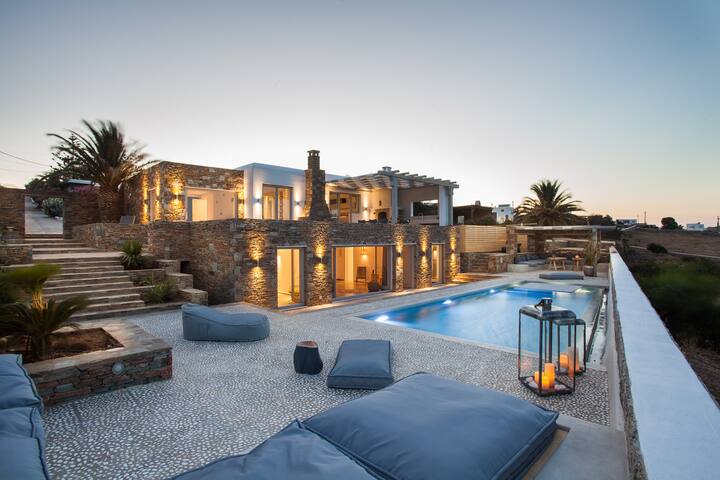 Myconian Platinum Superior by Whitelist Mykonos gallery image 4