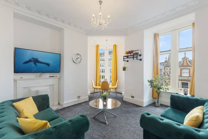 Luxury Two Bedroom Apartment in Oxford Street 10GS