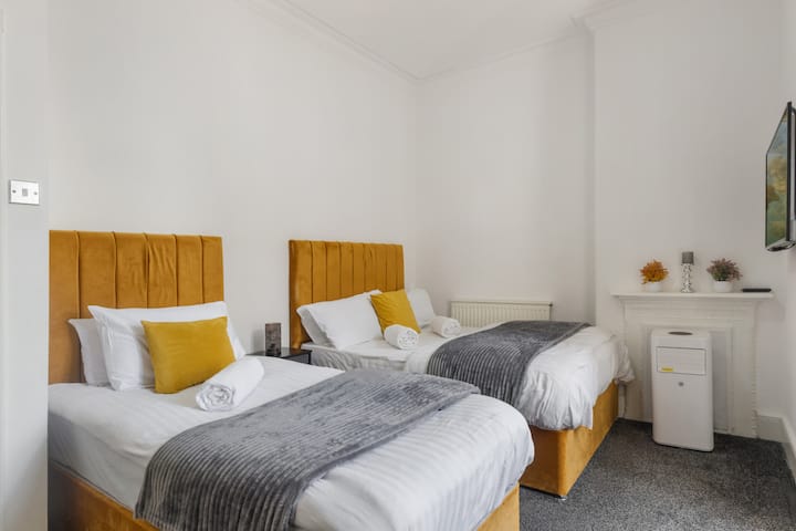 Piso 10 Gilbert Court W1C 2JX-No Watermark-3