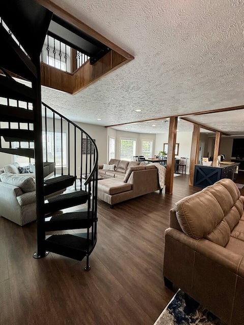 Family Retreat with Lake Views and Chef's Kitchen