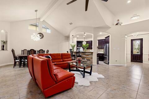 Randolph Central, 1-story, Chef Kitchen