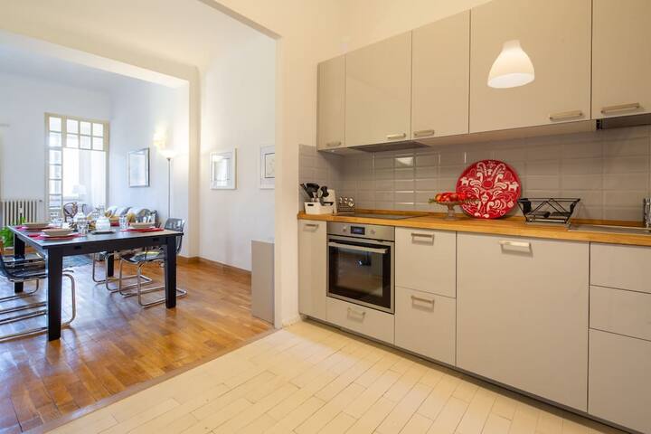 Sunshine Apartment gallery image 5