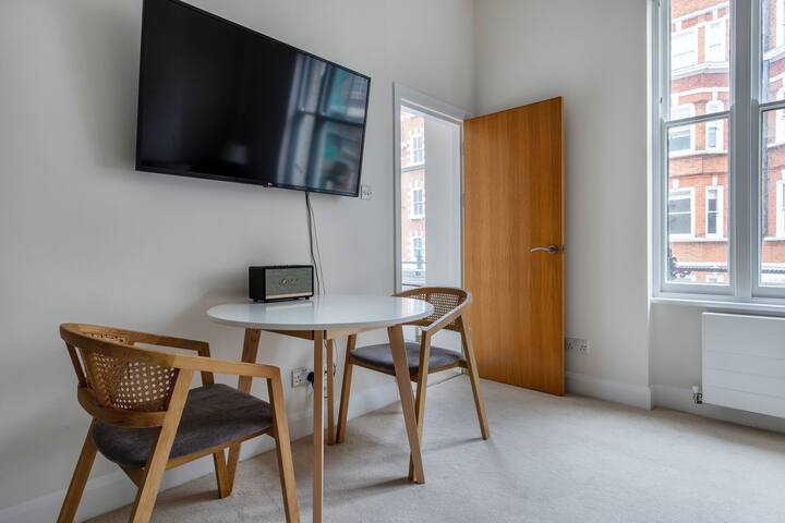 Blueground | Marylebone, nr Oxford St & transport gallery image 5