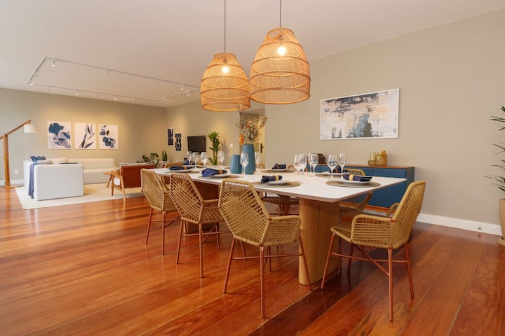 MAR301|Big and cozy in Leblon, 300m from the beach