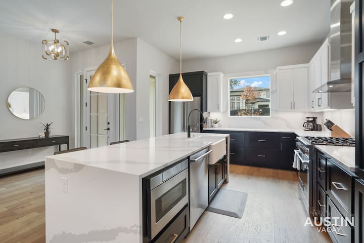 Christine - Austin Vacay managed Airbnb listing 2