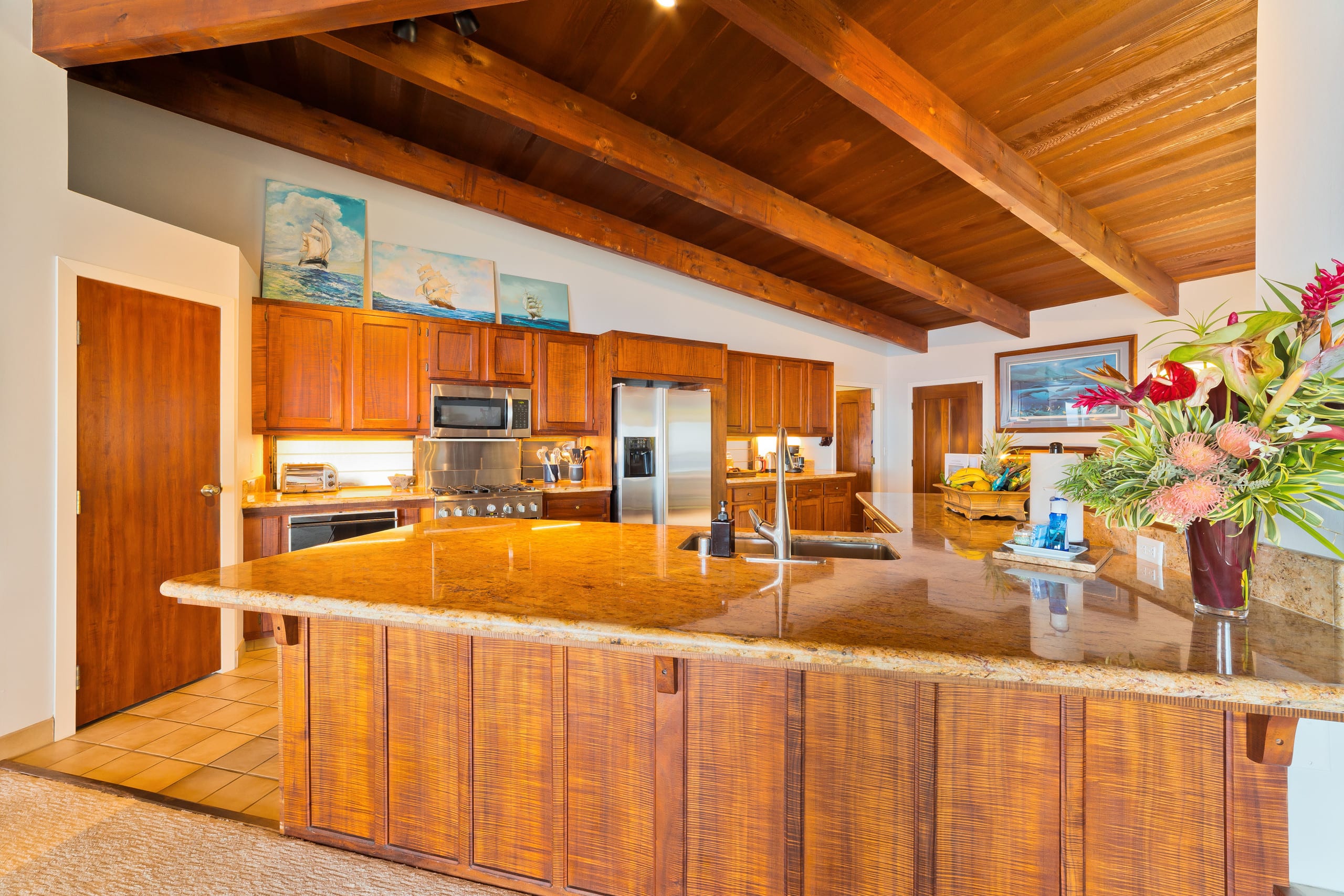 Home in Kailua-Kona · ★5.0 · 3 bedrooms · 4 beds · 3.5 baths - Image 11