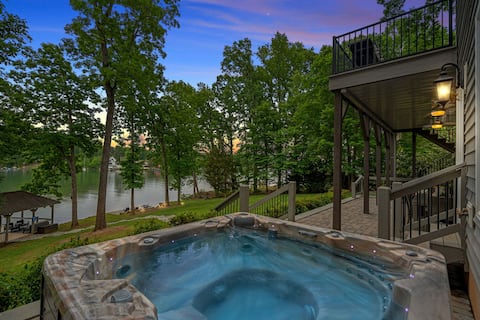 Ruby Arrival by SoCharm | Luxury on Lake Norman