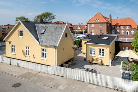 Truly unique escape 020290