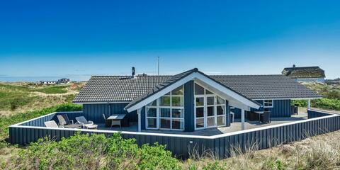 VE318 Welcoming holiday home for 8