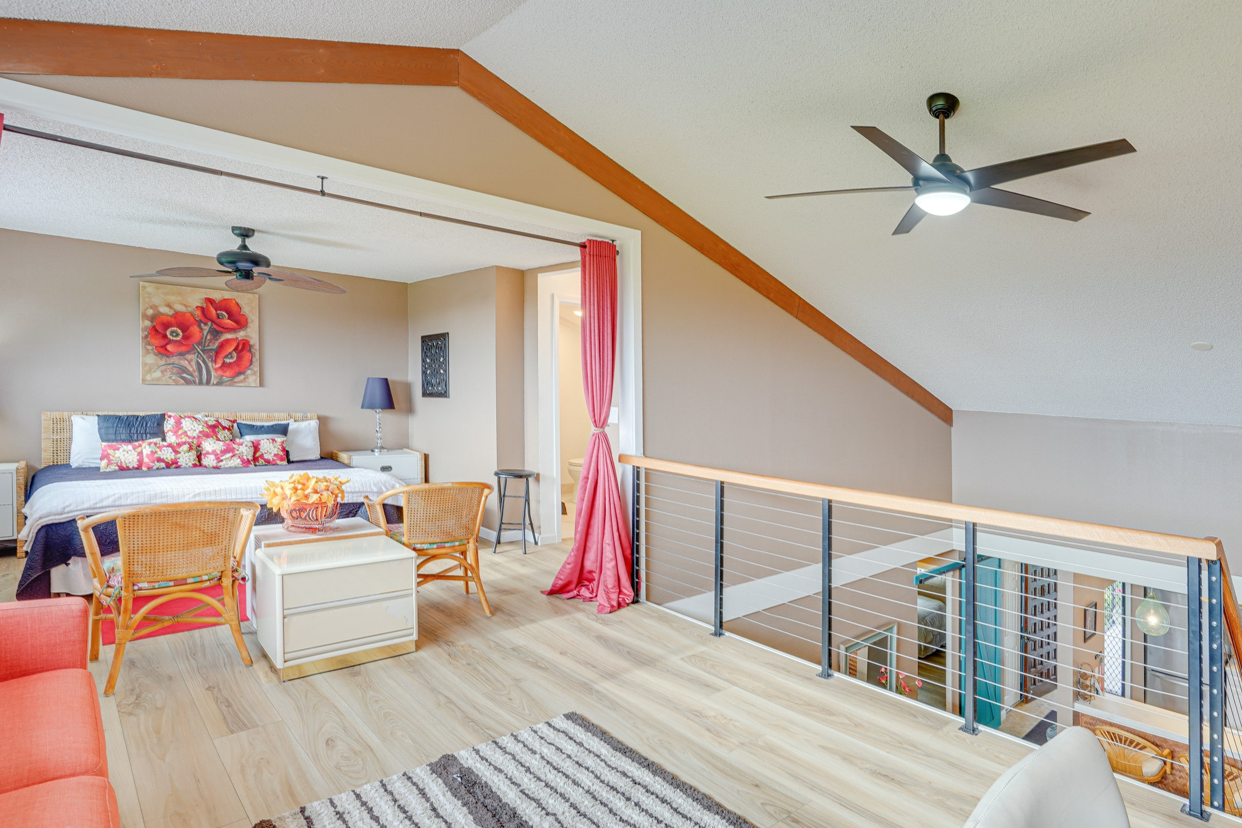 Condo in Kailua-Kona · ★4.77 · 2 bedrooms · 5 beds · 3 shared baths - Image 18