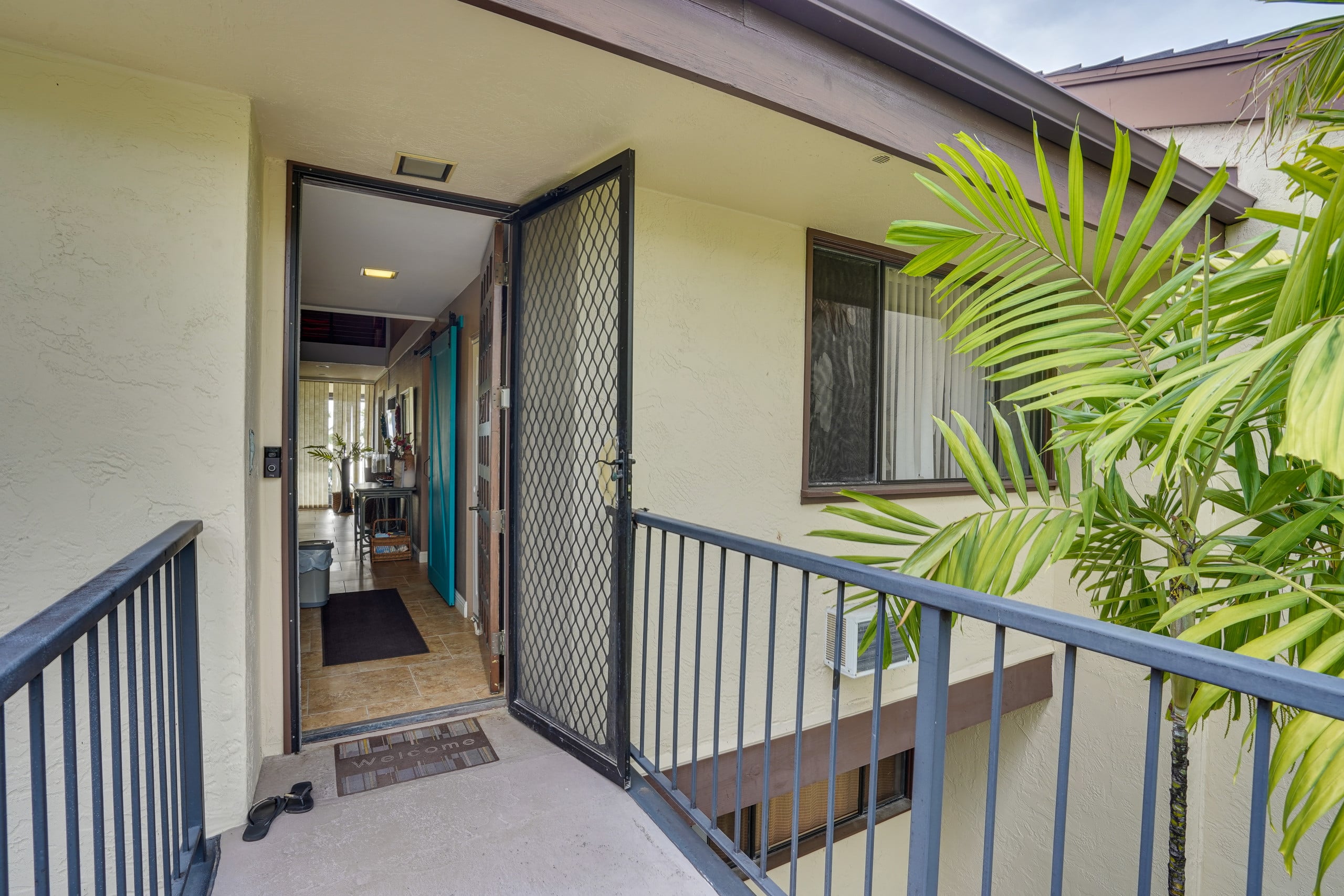 Condo in Kailua-Kona · ★4.77 · 2 bedrooms · 5 beds · 3 shared baths - Image 24