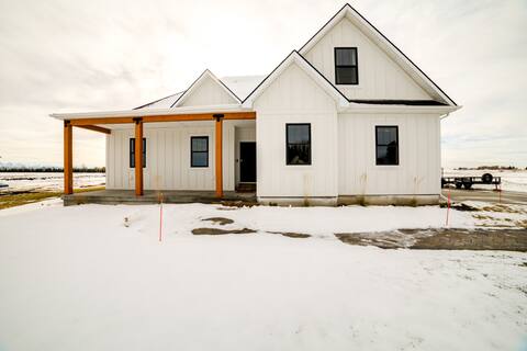 Teton Valley Getaway w/ Private Deck & Hot Tub!