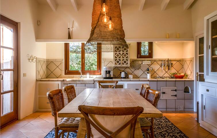 Lovely home in Porto Cristo gallery image 5