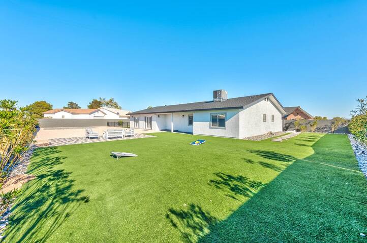 777Rentals – 7BR/4.5BA – Southwest Ranch gallery image 4