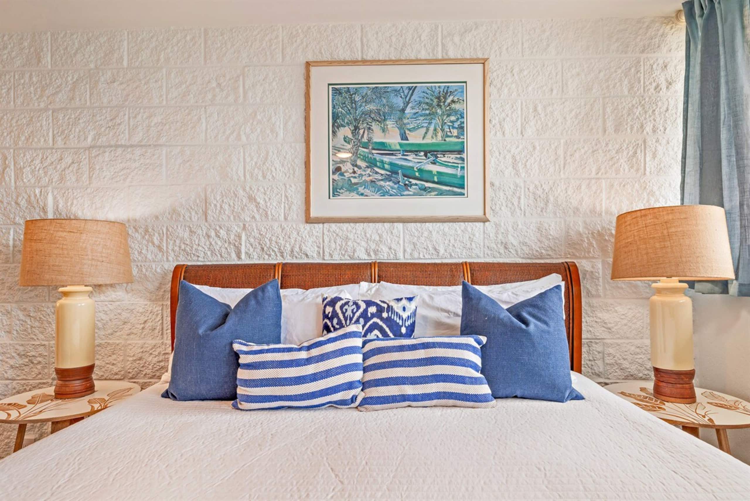 Condo in Wailuku · ★4.95 · 2 bedrooms · 4 beds · 2 private baths - Image 5