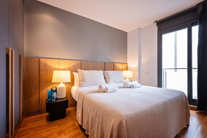 Sweett | Jardinets III gallery image 2