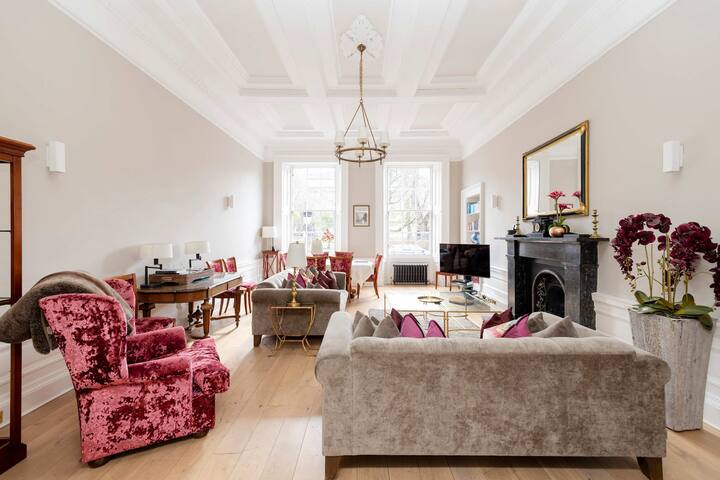 Ultra Luxe Home near Princes Street