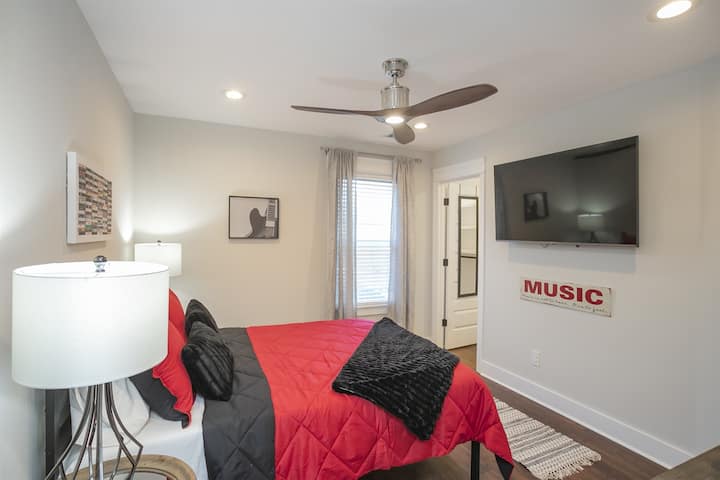 Tudo é música nesta sala!  Você está em Music City!