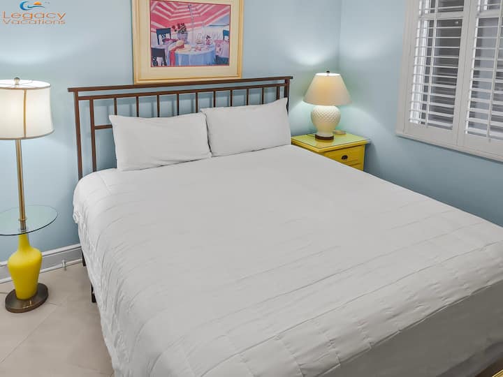 Azure #307 Dormitorio #3 - Cama tamaño king. 