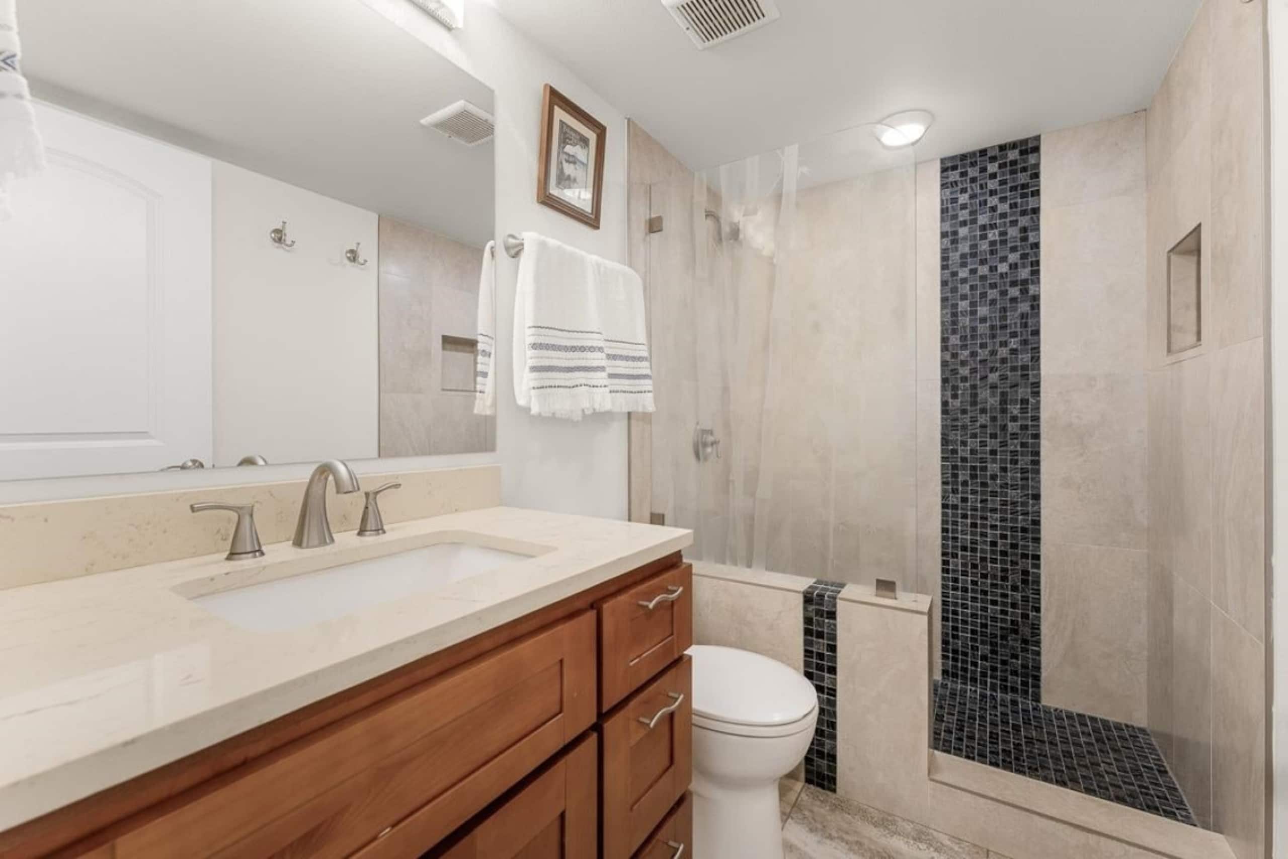 Condo in Kihei · ★5.0 · 1 bedroom · 2 beds · 2 private baths - Image 17