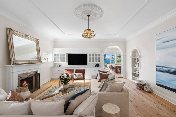 Kaya – Oceanfront Elegance by Beach Stays gallery image 3