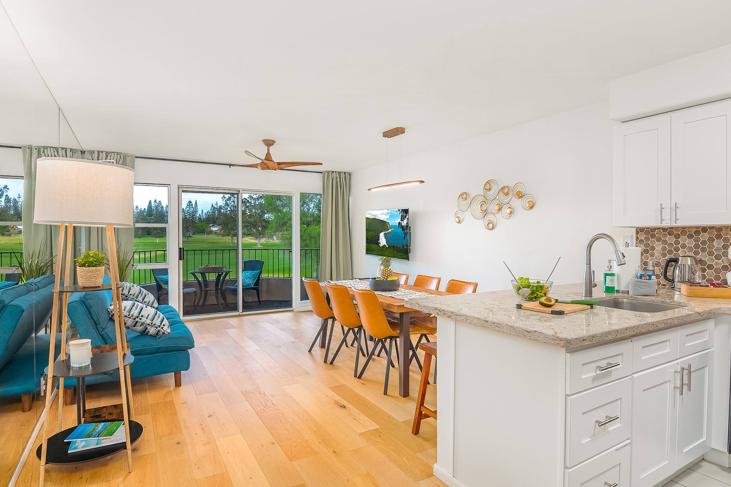 bright 3 bed,3 bath, pool, hot tub, tennis, breeze - Photo 32