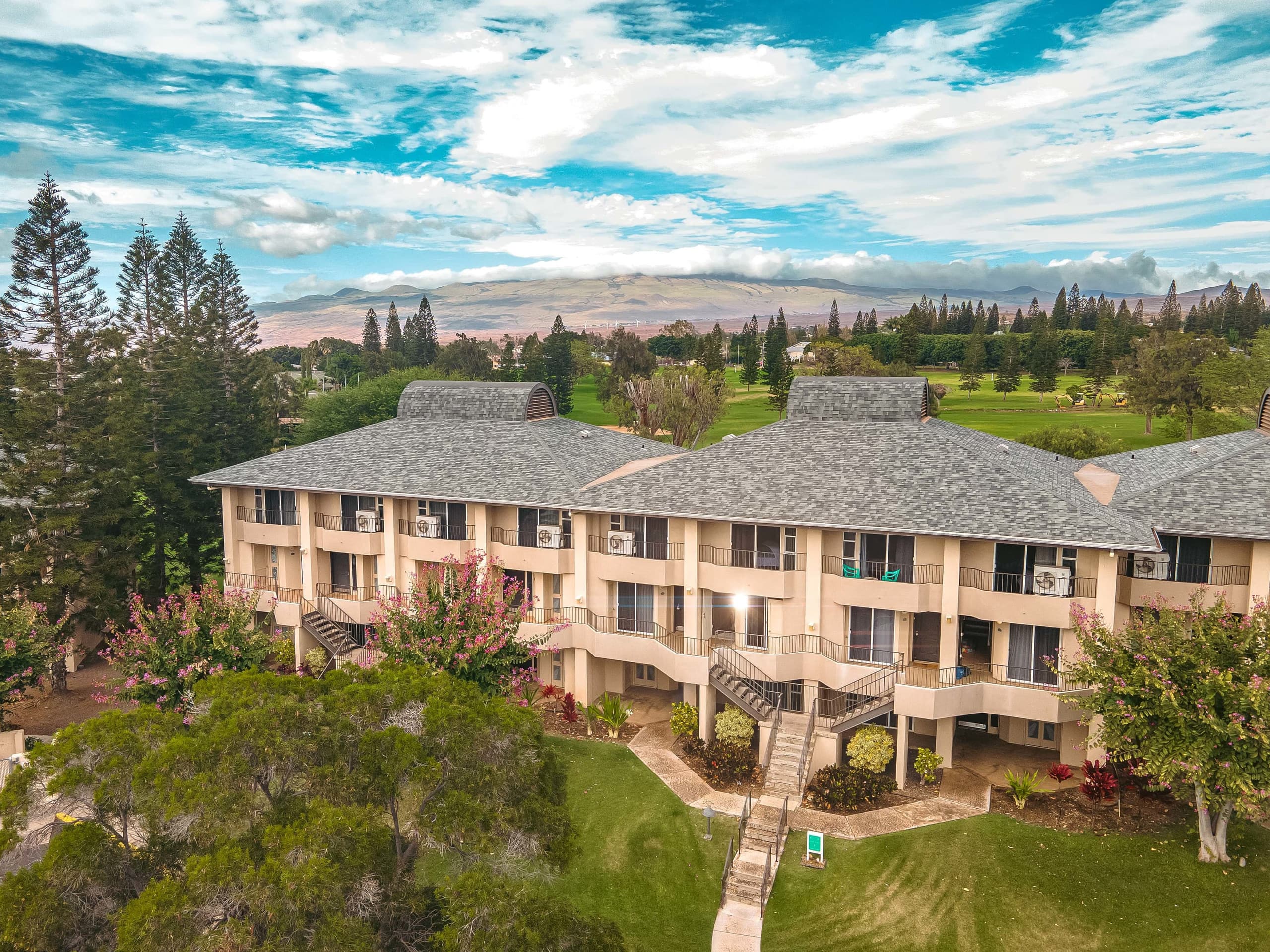bright 3 bed,3 bath, pool, hot tub, tennis, breeze - Photo 64