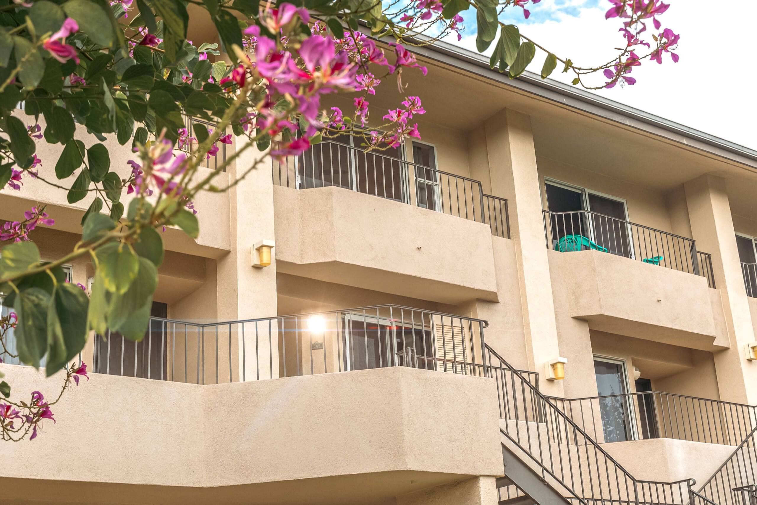 bright 3 bed,3 bath, pool, hot tub, tennis, breeze - Photo 66