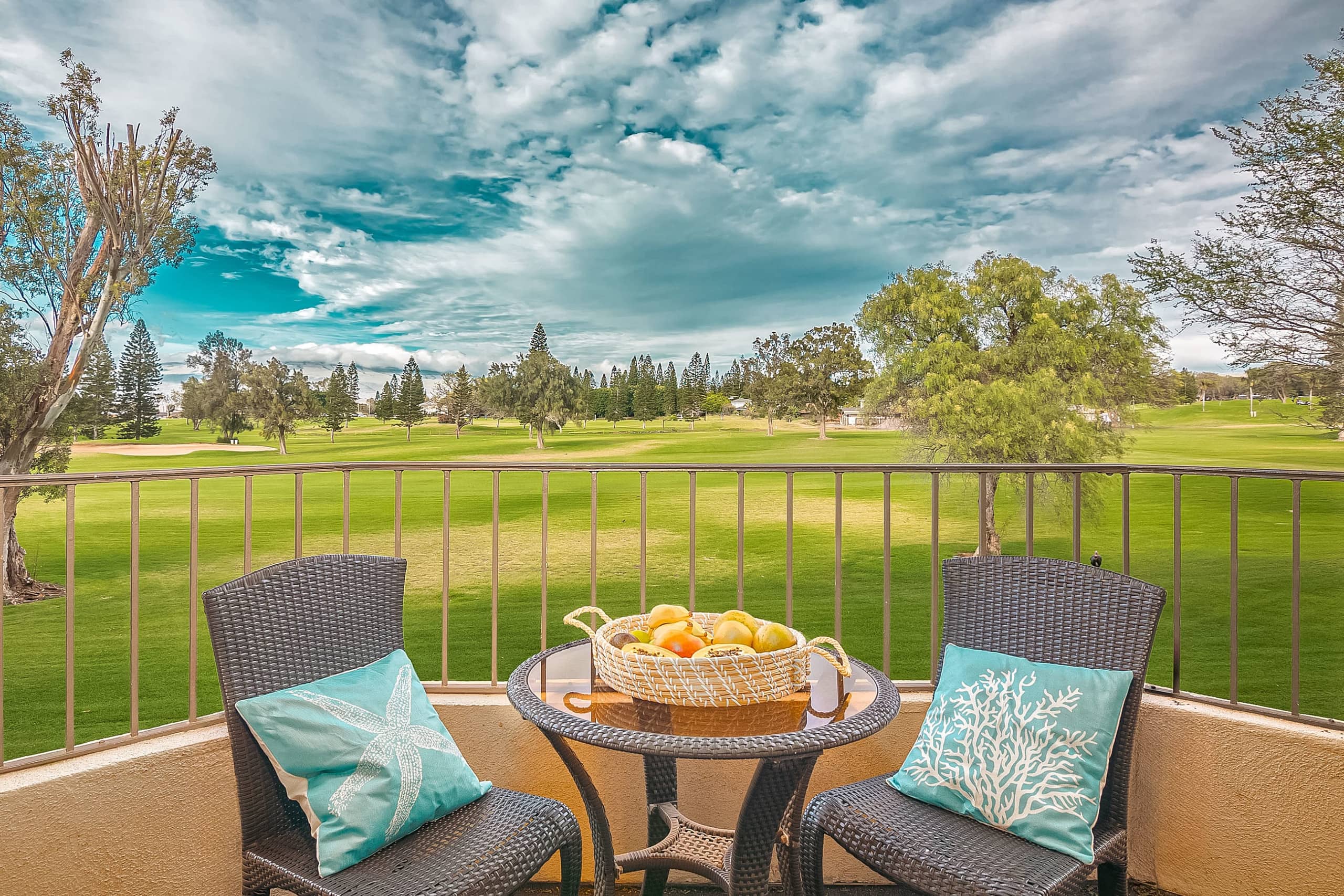 bright 3 bed,3 bath, pool, hot tub, tennis, breeze - Photo 8