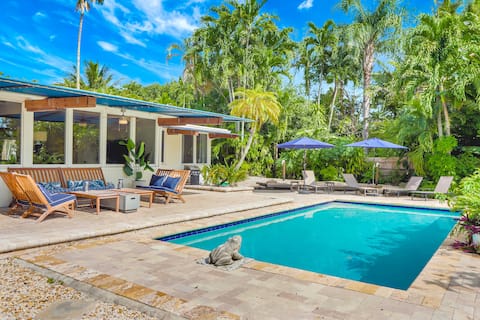 Casa in Tropic Paradise with Pool and BBQ