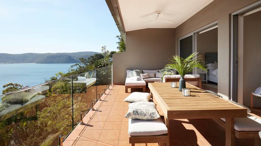 The Pittwater Penthouse gallery image 5