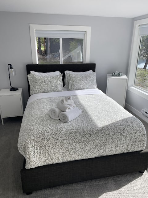 River's Edge Scoria Suite