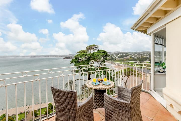 2 Bed In Torquay (Oc-w28110) - Torquay
