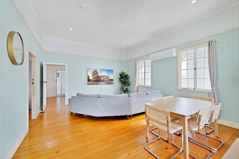 Overlooking Alexandra Park & River