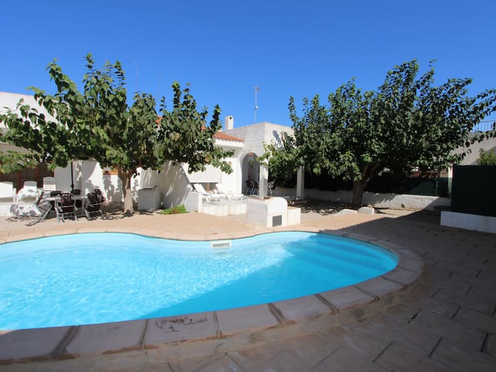 Maison Deltebre, 4 Pièces, 6 Pers. - Riumar
